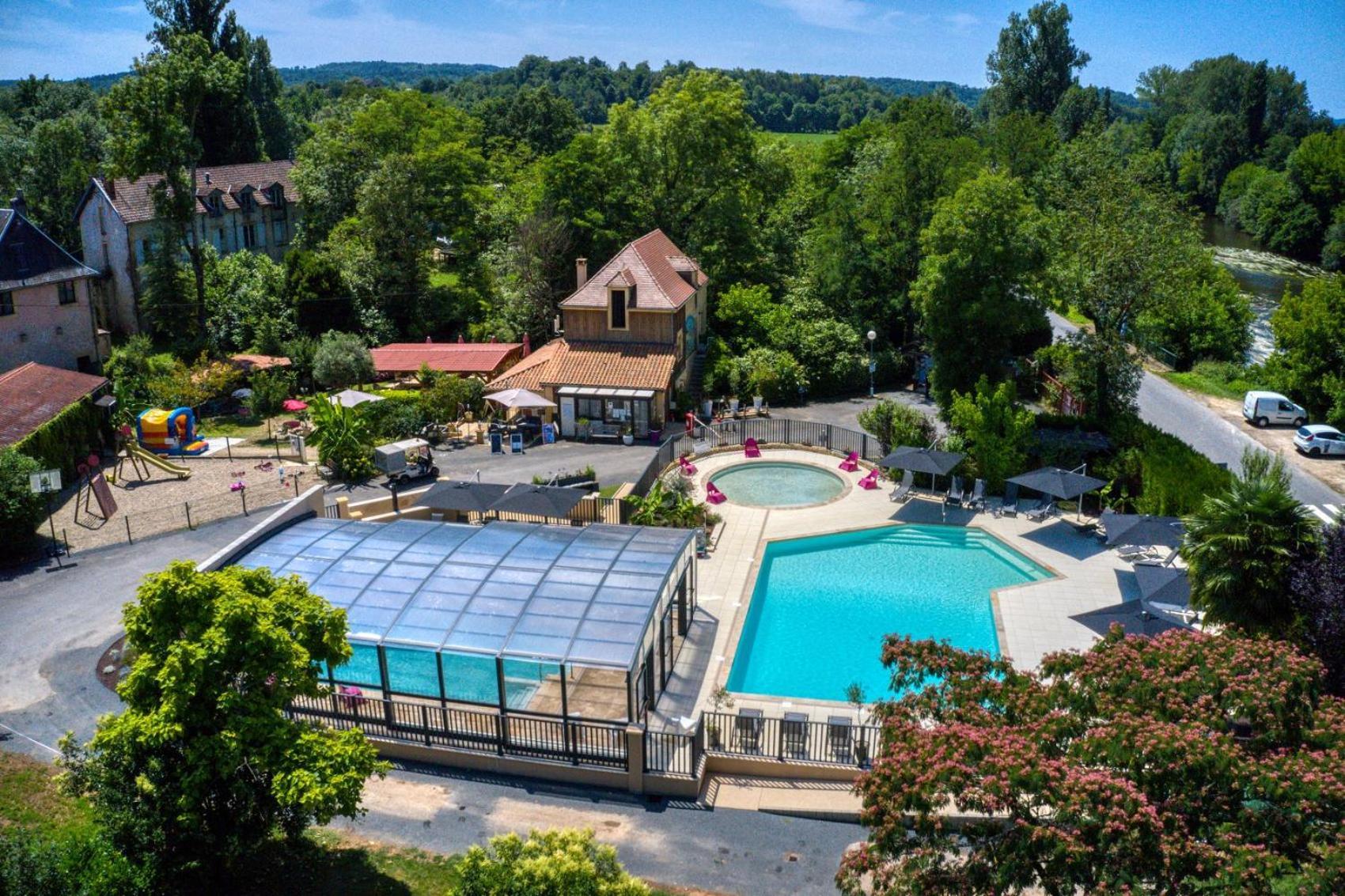 Le Moulin Du Bleufond Hotel Montignac-Lascaux Luaran gambar