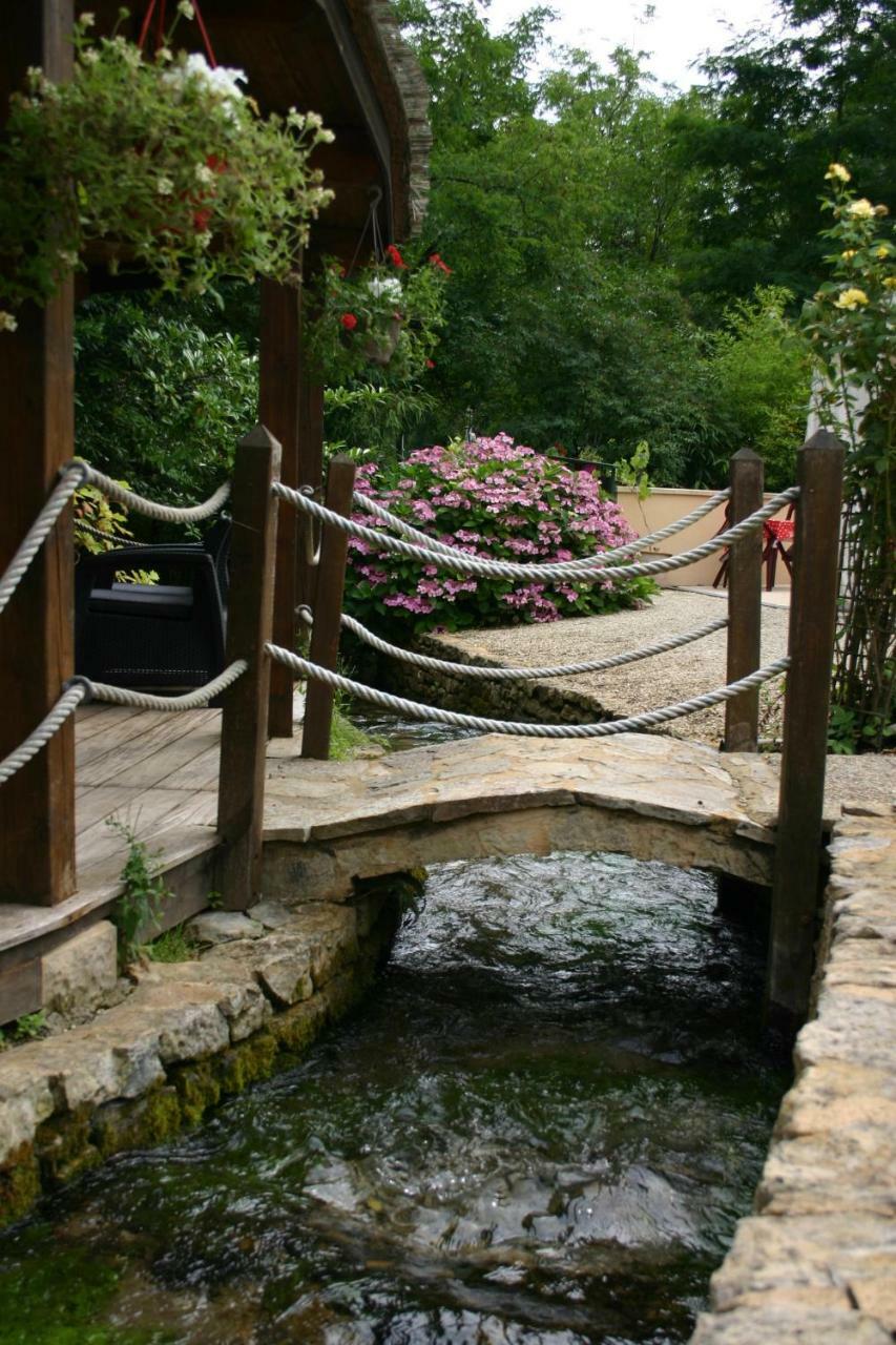 Le Moulin Du Bleufond Hotel Montignac-Lascaux Luaran gambar